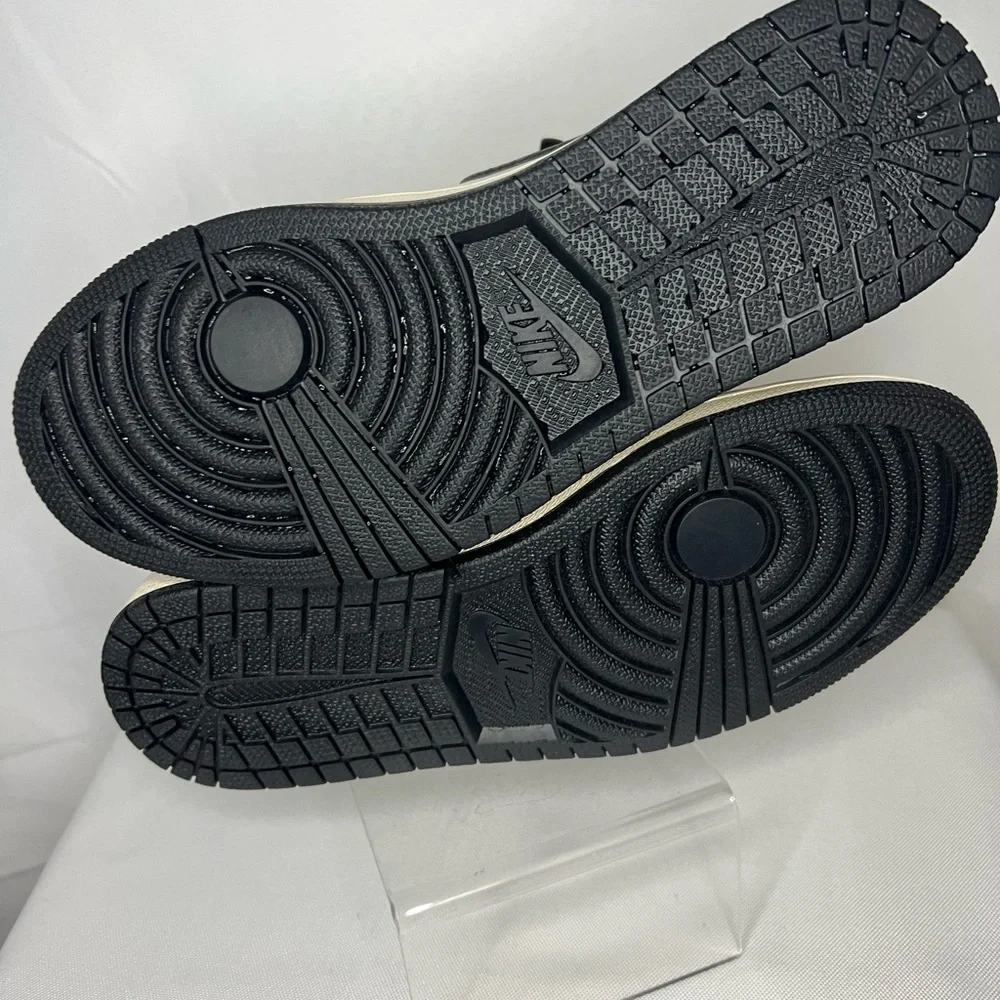 New Air Jordan 1 Retro High OG 